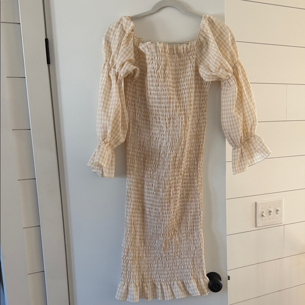 Beige Gingham Smocked Puff-Sleeve Midi Dress